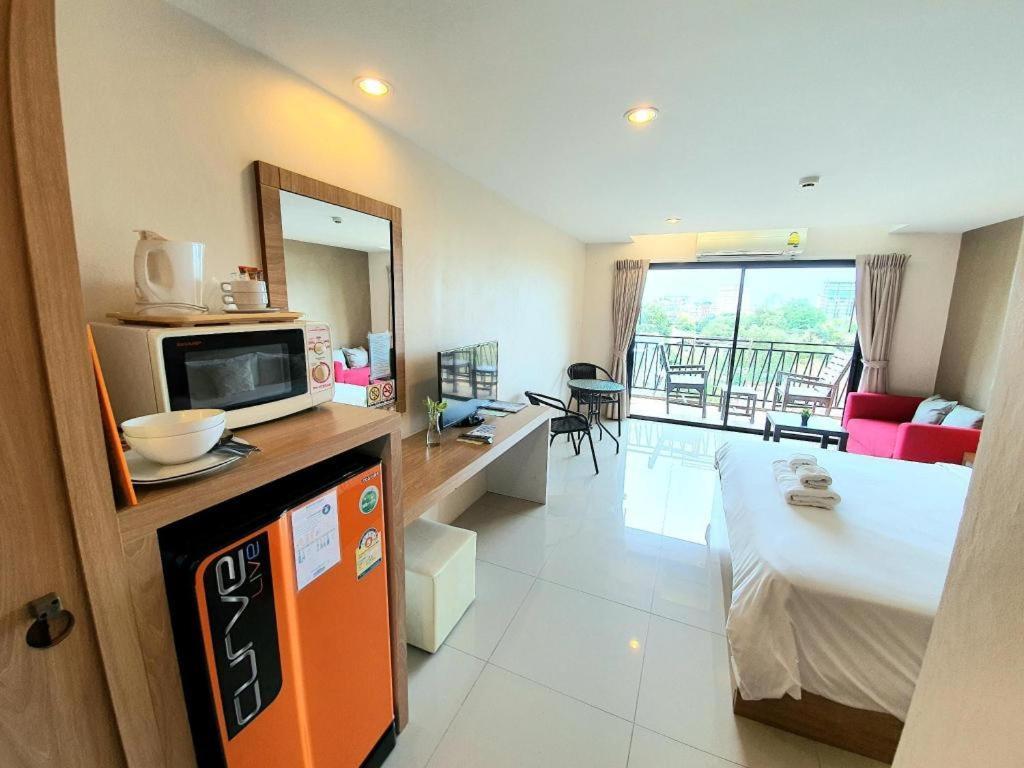 T5 Suites Pattaya Esterno foto