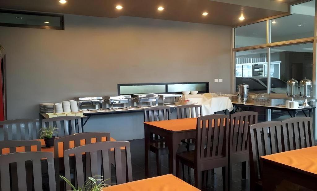 T5 Suites Pattaya Esterno foto